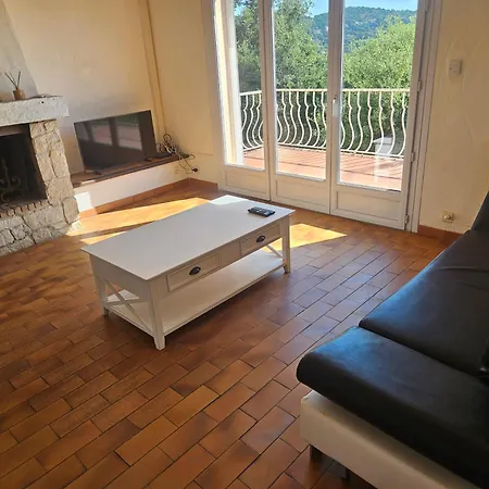 Vila Gabada *